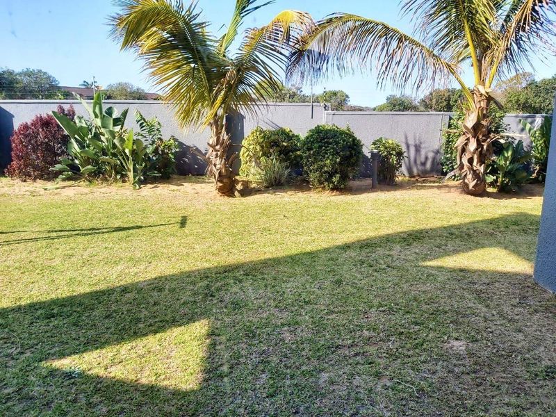 Neat Two Bedroom Apartment - Photo 10