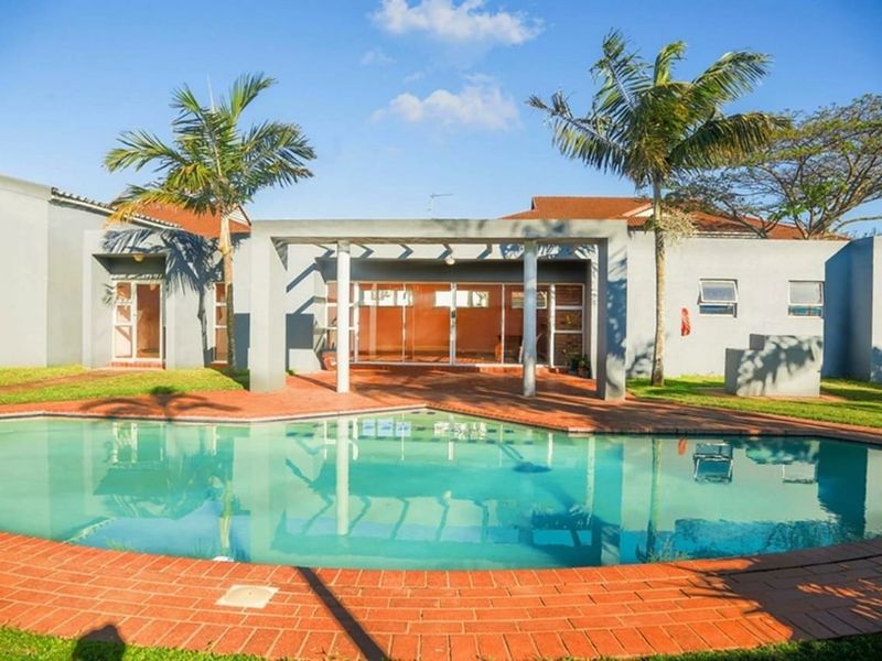 Neat Two Bedroom Apartment - Photo 8