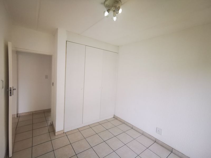 Ideal Investment or Starter Home in Secure Helderwyk Estate – Transfer Costs Included - Photo 6