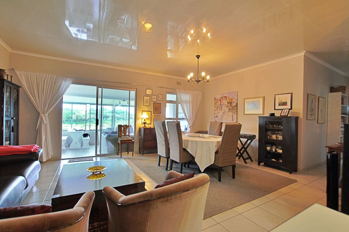 Modern Luxury Living in Koelwaters Estate - Photo 4