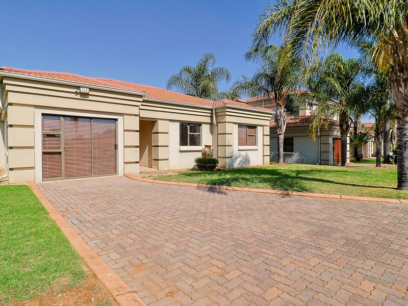 Stunning Single level unit for sale in Vaal Marina. - Photo 5