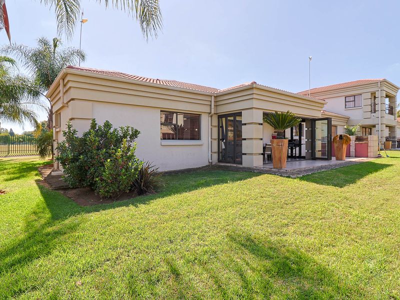 Stunning Single level unit for sale in Vaal Marina. - Photo 3
