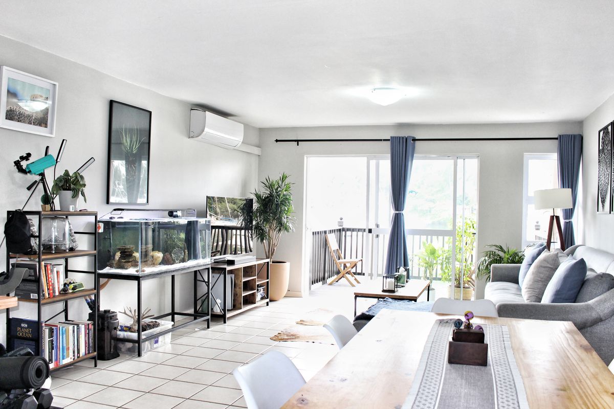 Waterfront Luxury - Photo 2