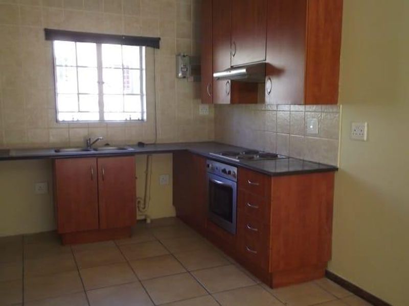 Evander – Excellent Value 2-Bedroom Flat - Photo 7