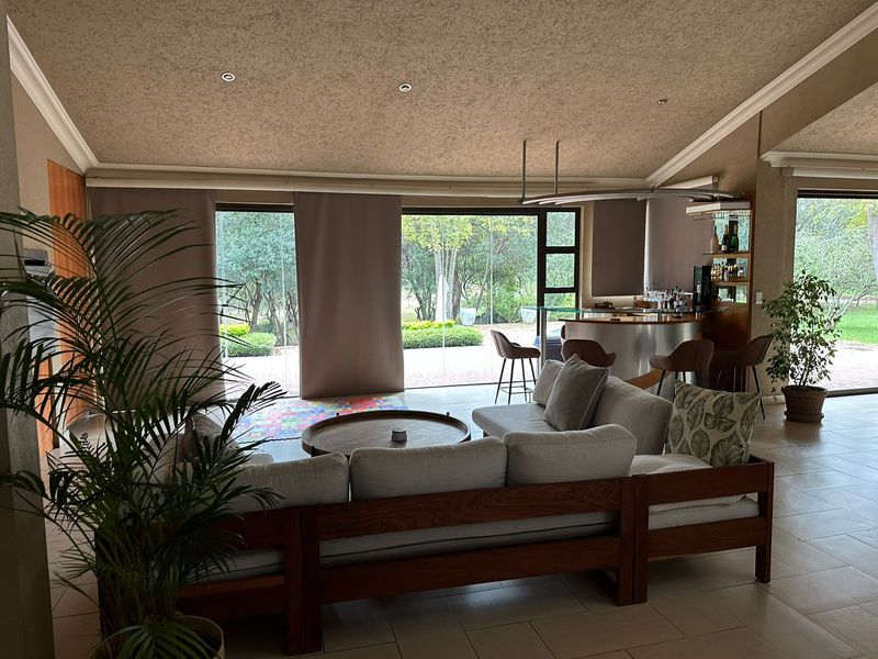 NESTLED IN NATURE - Photo 7