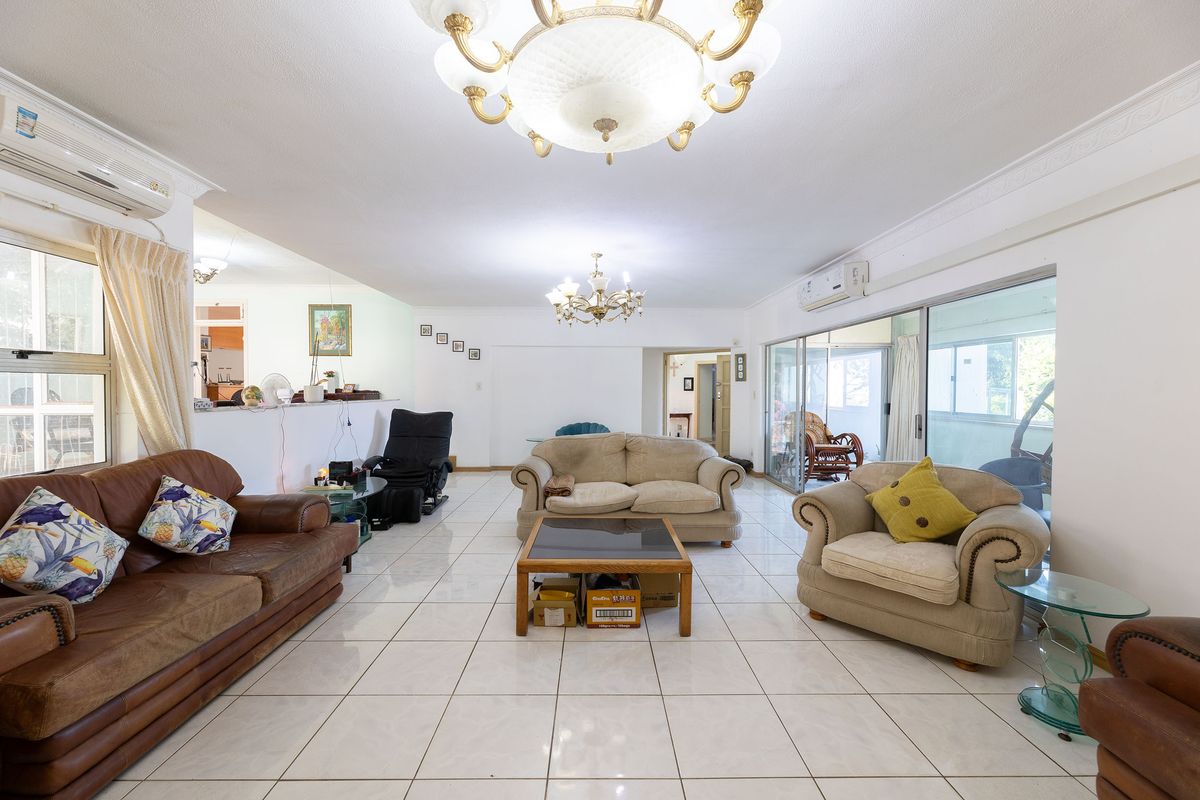 Please contact agent for an appointment to view - Photo 5