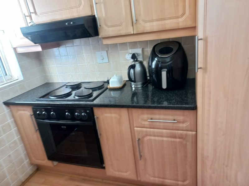 2 bedroom Apartment for sale - Photo 7