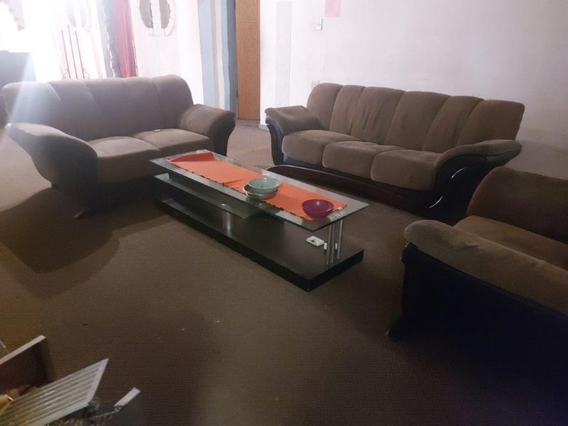 SPECIAL FEATURES OF THIS COMMERCIAL PROPERTY - Photo 4