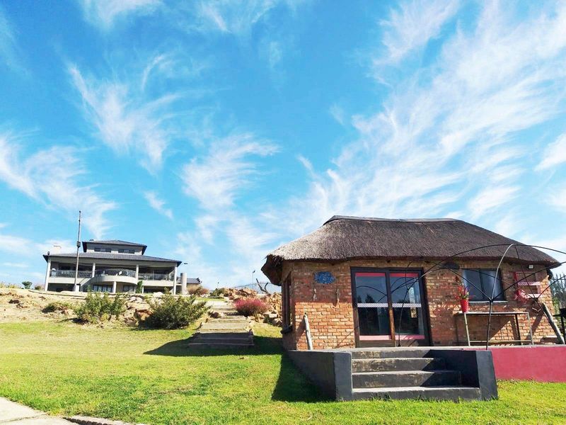 Grandstand Waterfront Gem with magnificent all-embracing Vaal River/Vaal Dam Wall views. - Photo 4