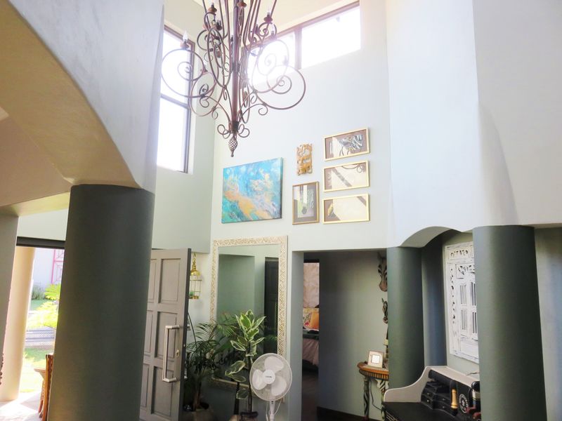 Grandstand Waterfront Gem with magnificent all-embracing Vaal River/Vaal Dam Wall views. - Photo 8