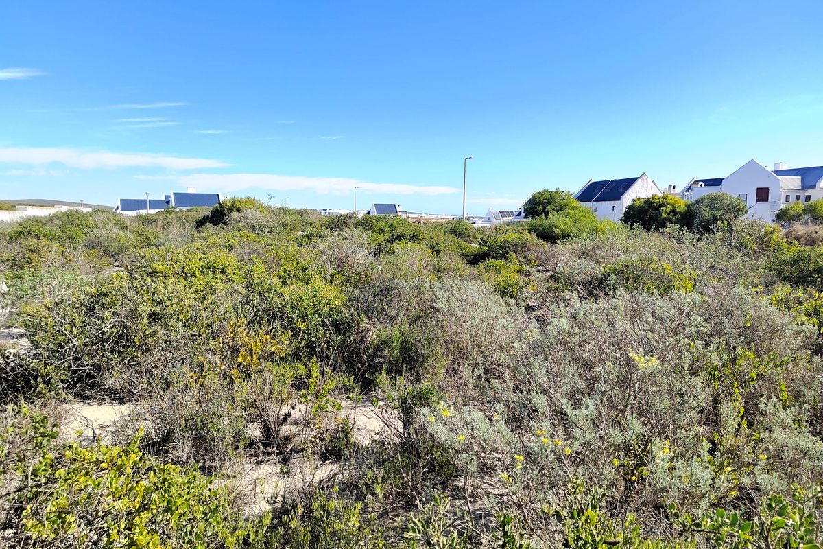 Opportunity to own a vacant land in the sought-after coastal town of Paternoster - Photo 3