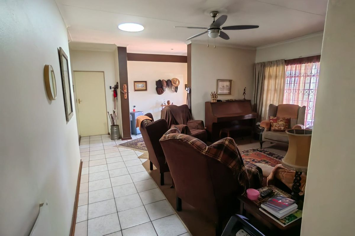 3 Bedroom Townhouse for sale in Parys - Photo 4