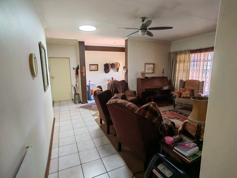 3 Bedroom Townhouse for sale in Parys - Photo 4