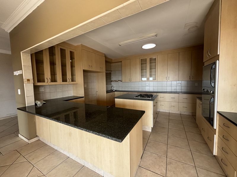 Secure Living Split Level Home - Photo 3