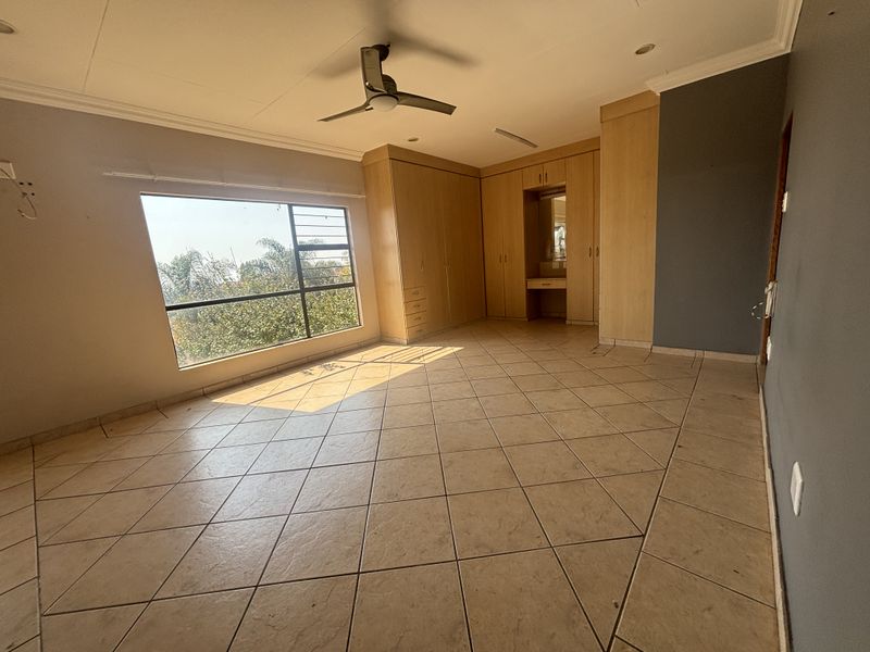 Secure Living Split Level Home - Photo 9