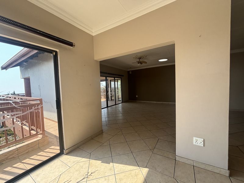 Secure Living Split Level Home - Photo 8