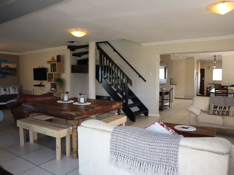 Endless Sea Views!! - Photo 5