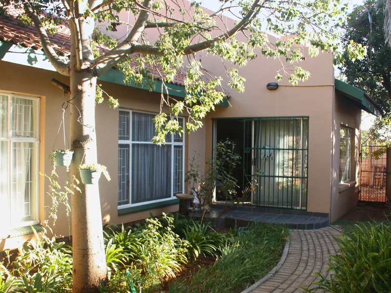 A Welcoming Residence In Fauna Park - Ideal For Families In Pursuit Of Peaceful Living - Photo 10