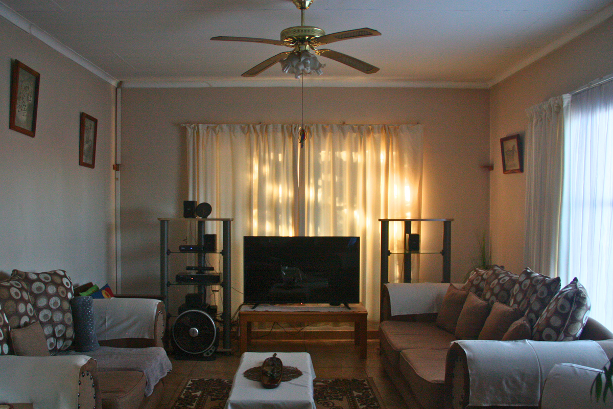 A Welcoming Residence In Fauna Park - Ideal For Families In Pursuit Of Peaceful Living - Photo 2