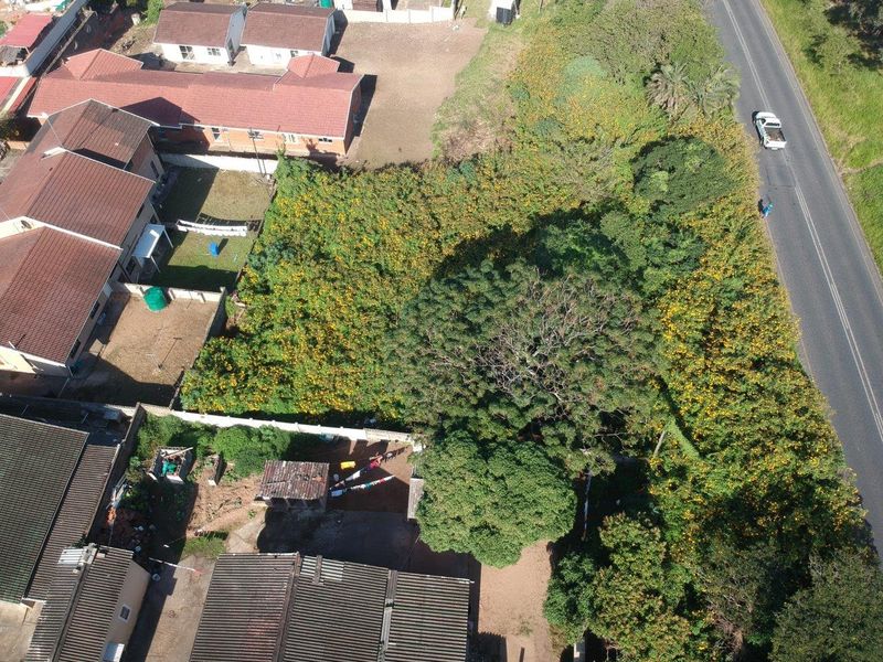 "Rare Opportunity: Prime 949m2 Parcel of Untapped Potential Awaits Your Vision!" - Photo 3