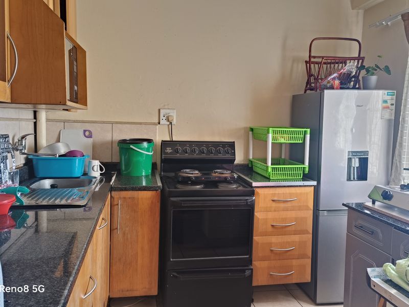 Investment or First Time Homed Owner! - Photo 6