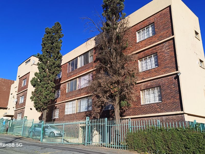 Investment or First Time Homed Owner! - Photo 1