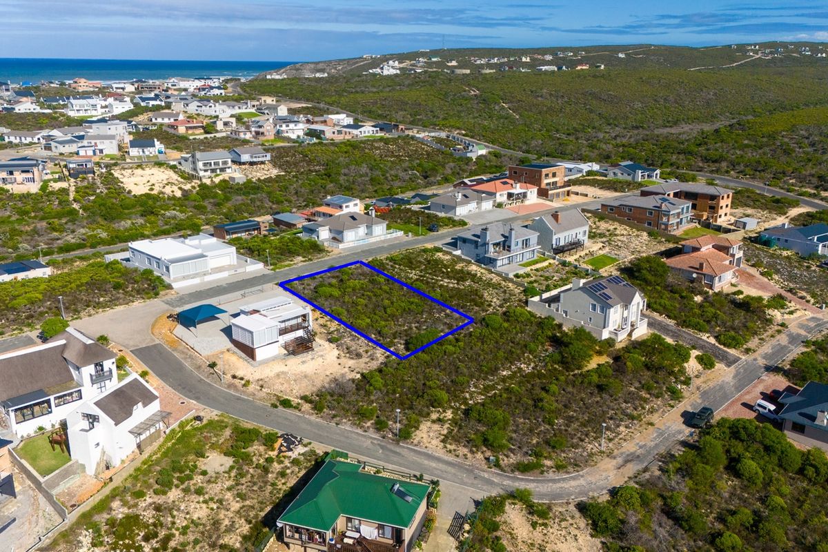 Seaside Serenity: Build Your Coastal Dream on this Prime Struisbaai Stand! - Photo 2