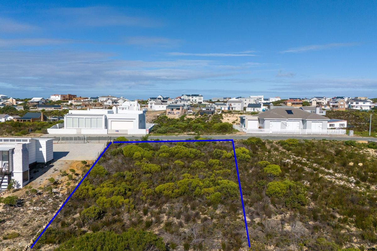 Seaside Serenity: Build Your Coastal Dream on this Prime Struisbaai Stand! - Photo 3