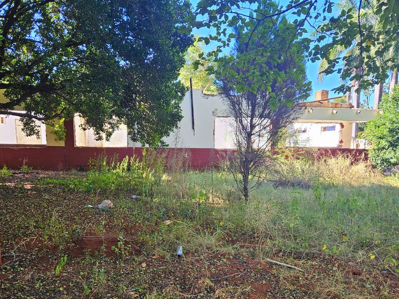 Vacant Land with Incomplete structure for sale, in Louis Trichardt. - Photo 8