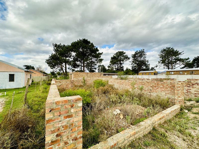 A partially build home For Sale in Botrivier - Photo 8