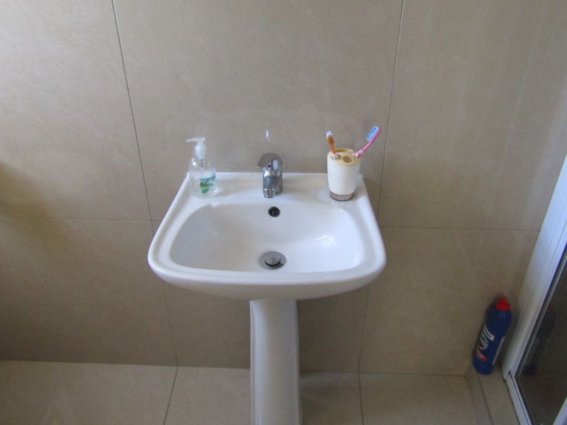 A Cozy and charming townhouse - Photo 10