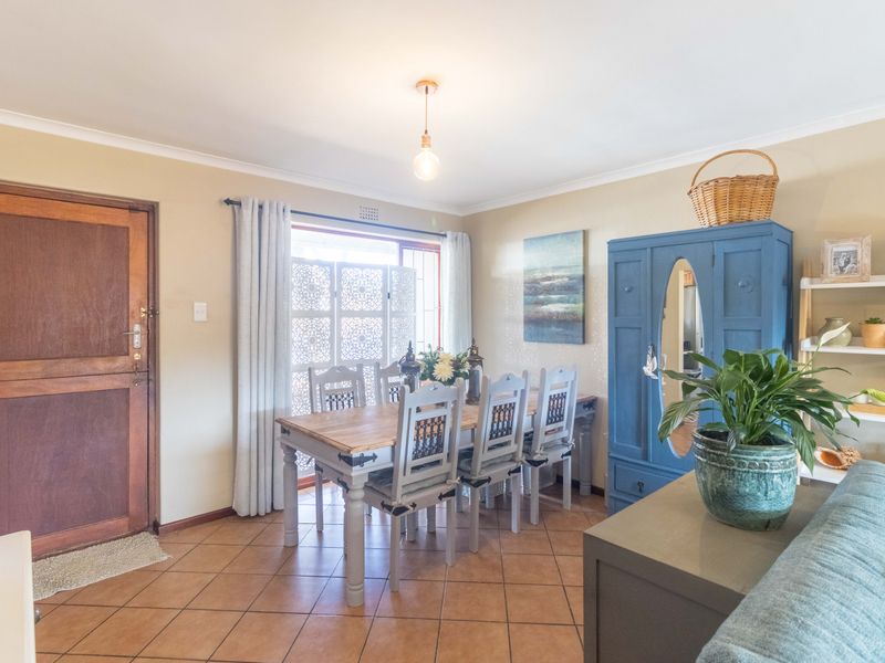 Freestanding 3 Bedroom Homes in Melkbosstrand Within Walking Distance to the Beach - Photo 7