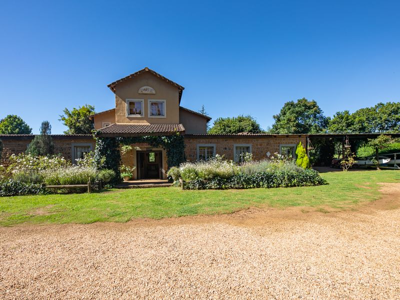 Lifestyle Farm &  Established Wedding Venue - Photo 3