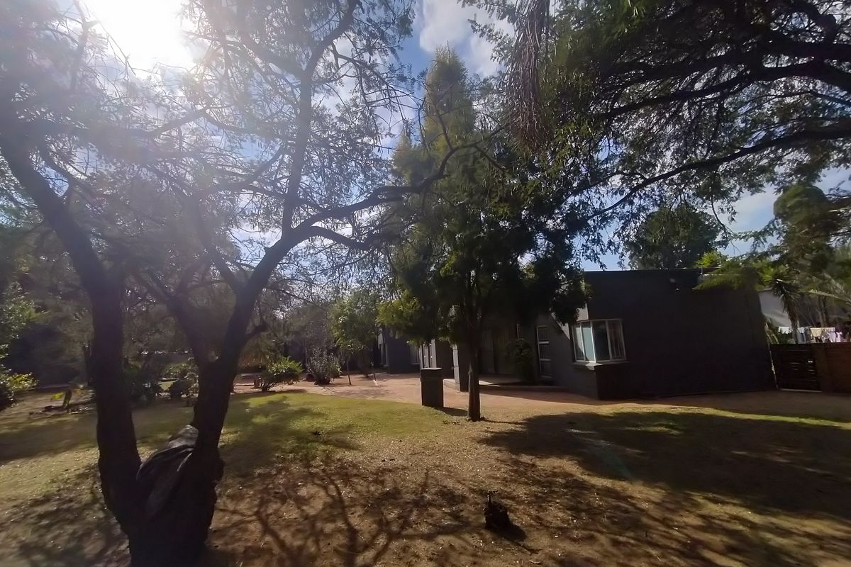 This substantial 10,000 square meter investment property in Heatherdale - Photo 5