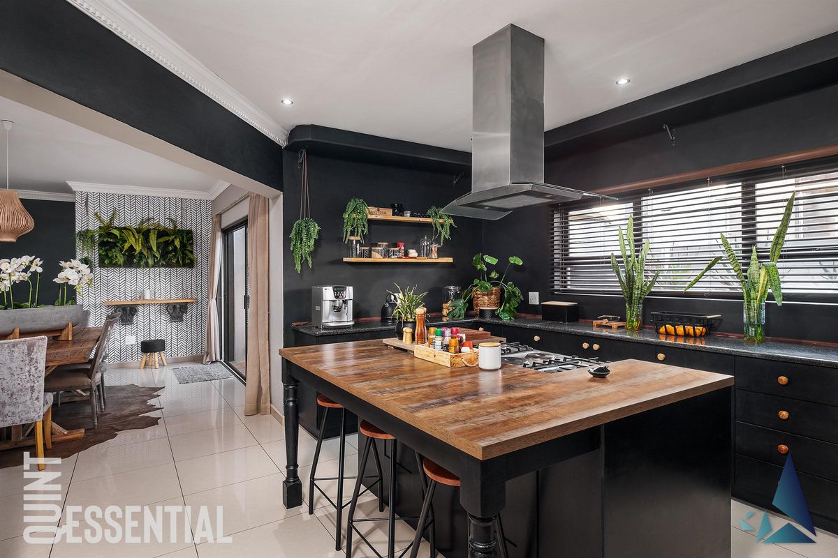 KLEINE KUPPE - N$5,900,000 - Photo 2