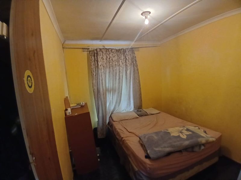 3 Bedroom House For Sale - Photo 10