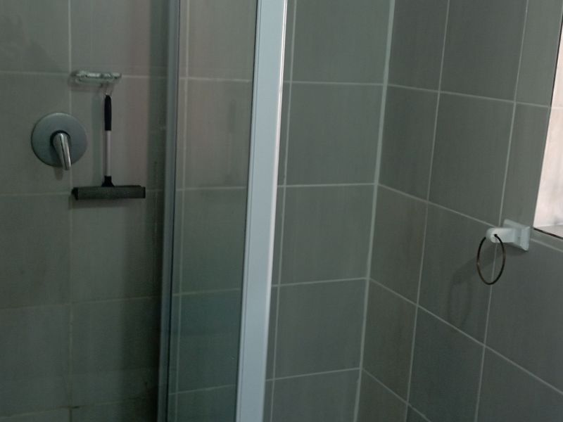 2 Bedroom Apartment For Sale - Photo 6