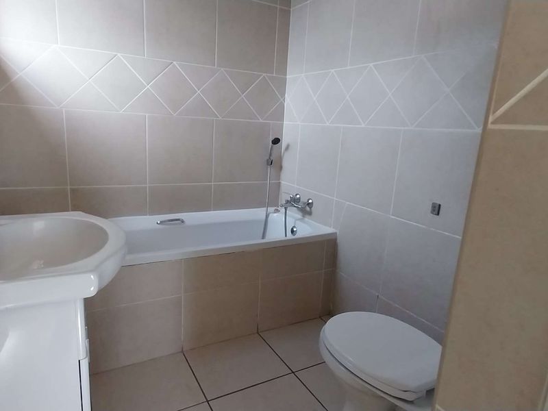 Fully furnished  2 bedroom Sea view apartment to Rent in Manaba - Photo 8