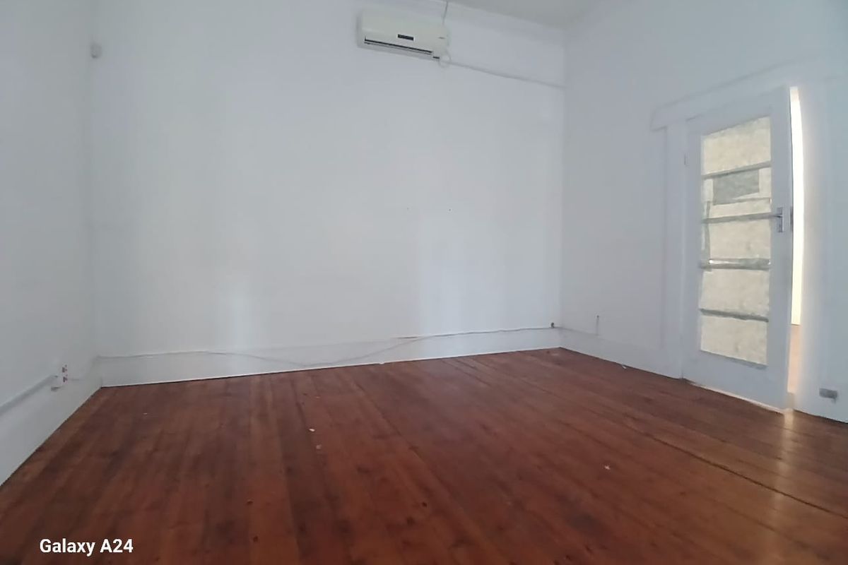 Prime Investment Opportunity; Earn Up to R19,000, 6 Bedroom Property with 3 bathrooms, in Quigney - Photo 5