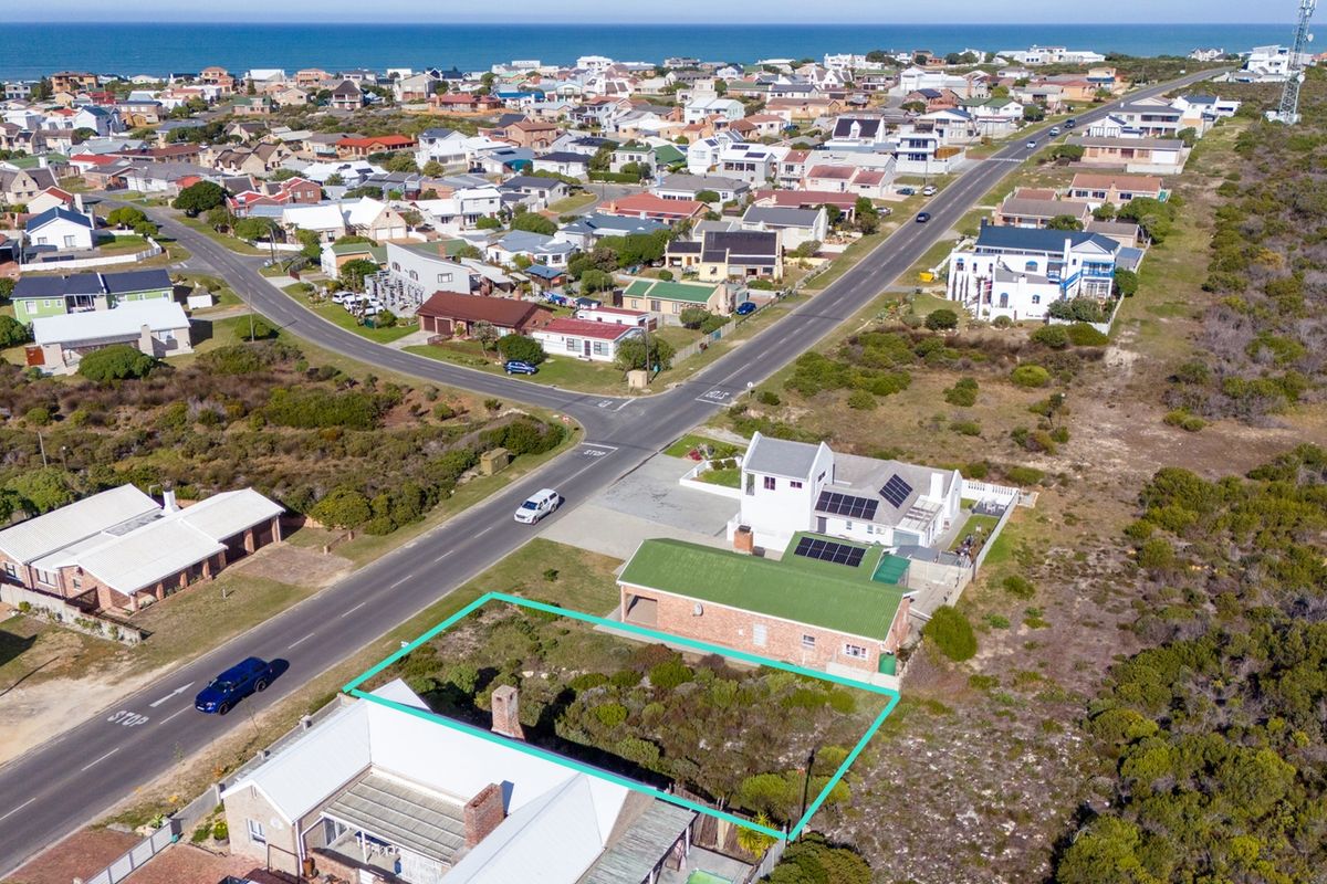 Coastal Comfort Awaits! - Photo 5