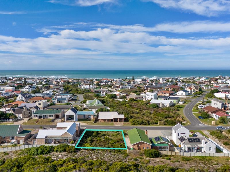 Coastal Comfort Awaits! - Photo 3