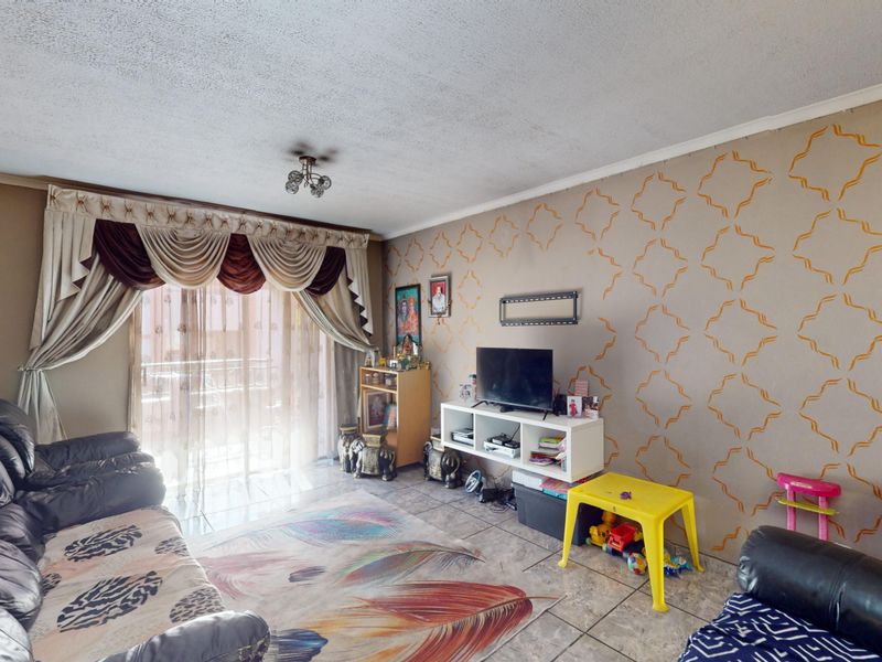 Well mantained 2 bedroom apartment in Stone Arch - Photo 4