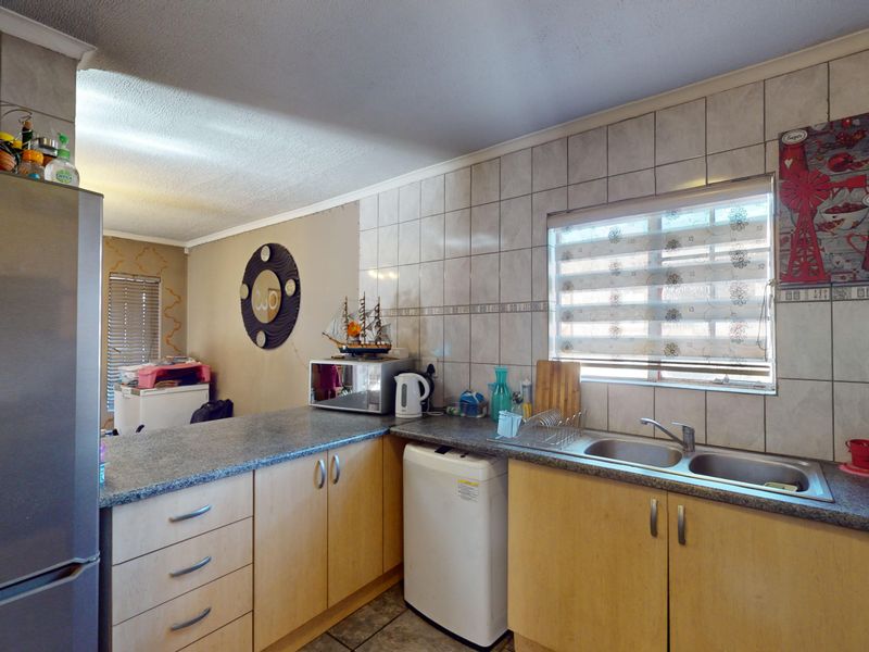 Well mantained 2 bedroom apartment in Stone Arch - Photo 9