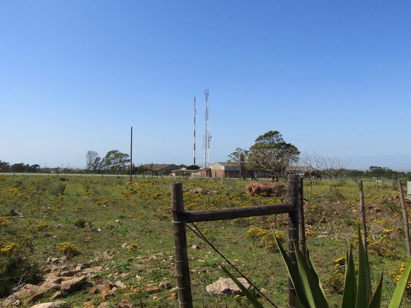 Location Location! - Photo 8