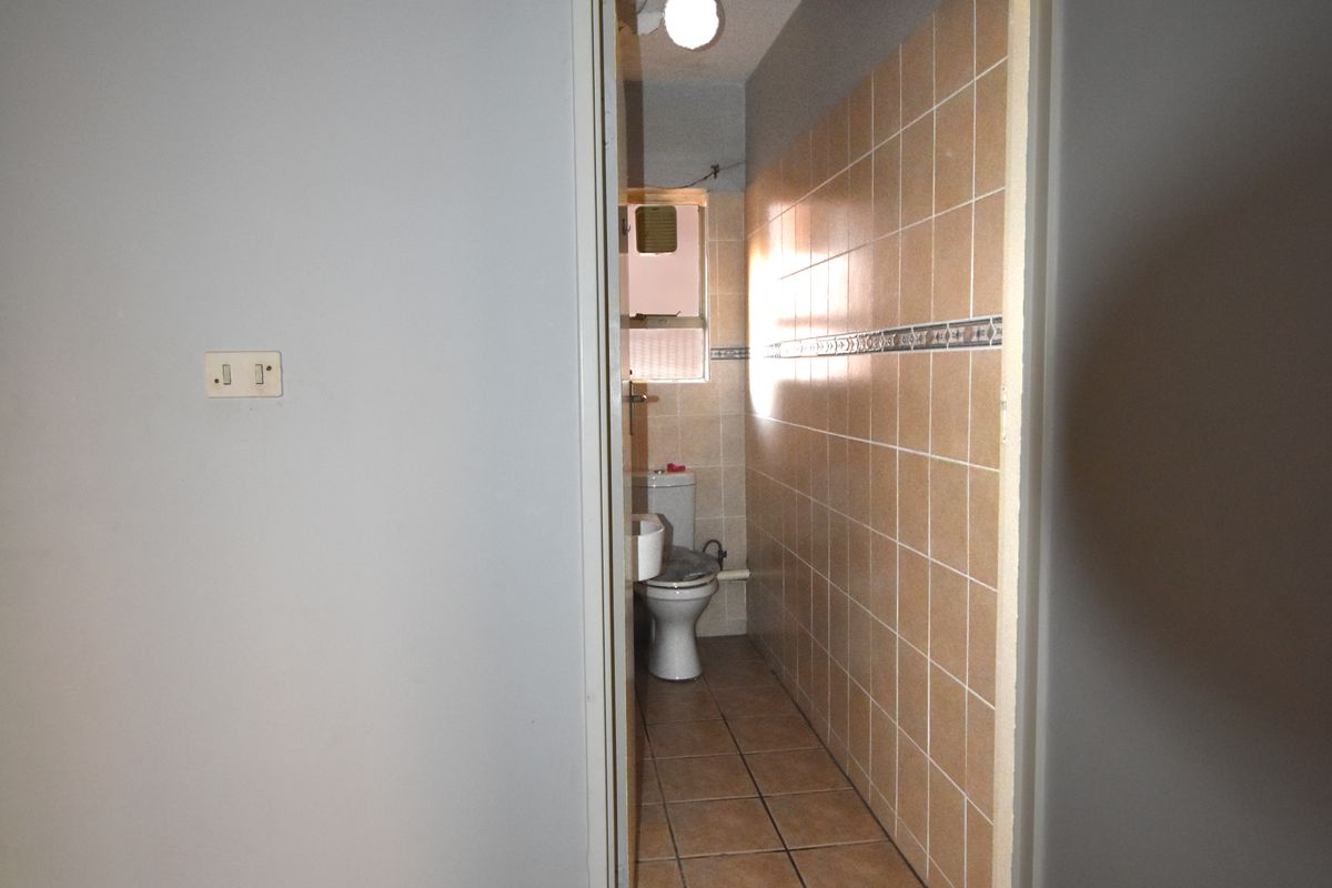 Large ground floor flat in popular Beacon Hill - Photo 5