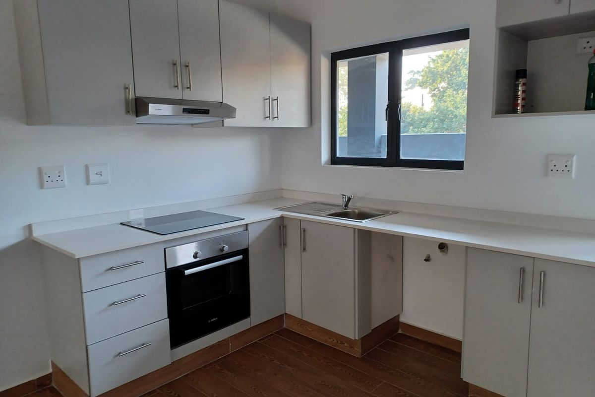 Modern lock up and go apartment. - Photo 4