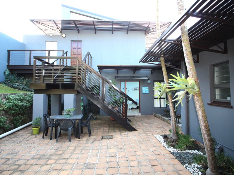 Excellent Location, Spectacular Sea views - Photo 6