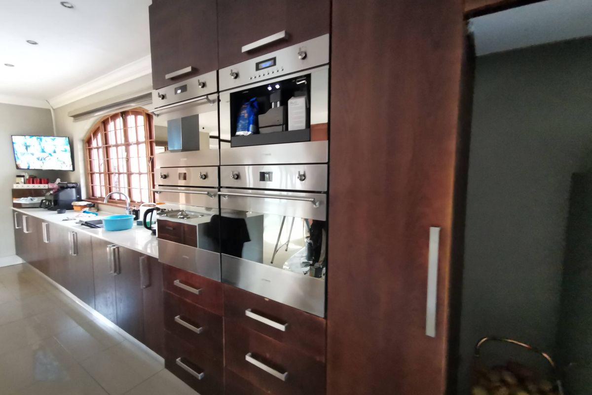 Masterpiece with majestic views - Photo 5