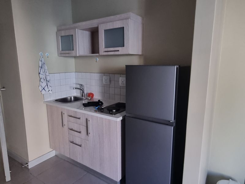 Grab This Below‐Value Studio Unit Before It’s Gone - Photo 4