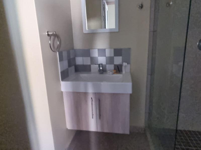 Grab This Below‐Value Studio Unit Before It’s Gone - Photo 6